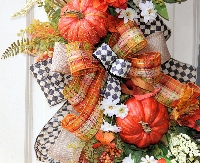 Welcome Pumpkin Wreath